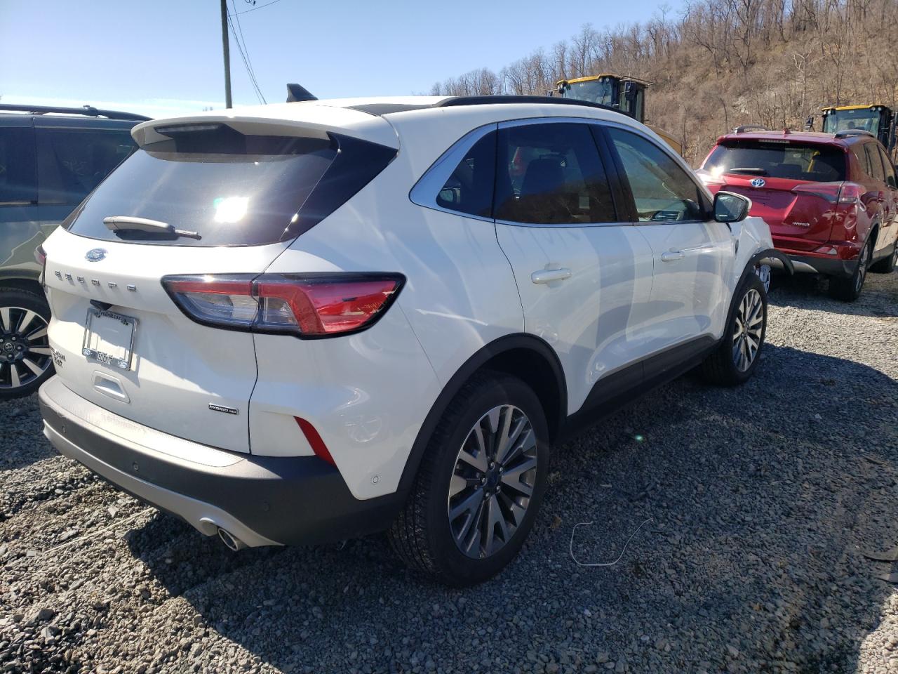 Photo 4 from auction – 2020 FORD ESCAPE TIT with VIN 1FMCU9DZ8LUC19425