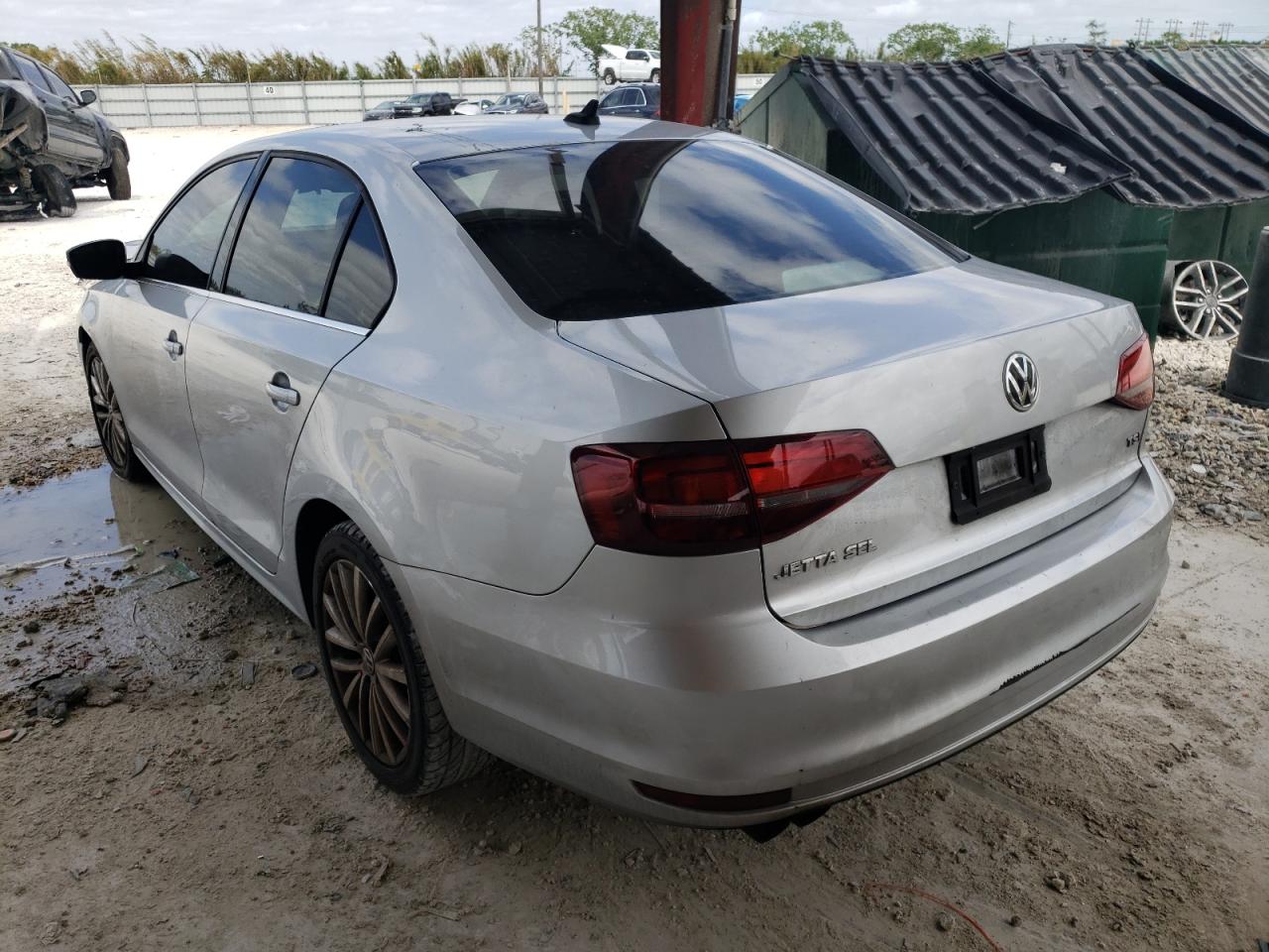 Photo 3 from auction – 2016 VOLKSWAGEN JETTA SEL with VIN 3VWL07AJ8GM237658