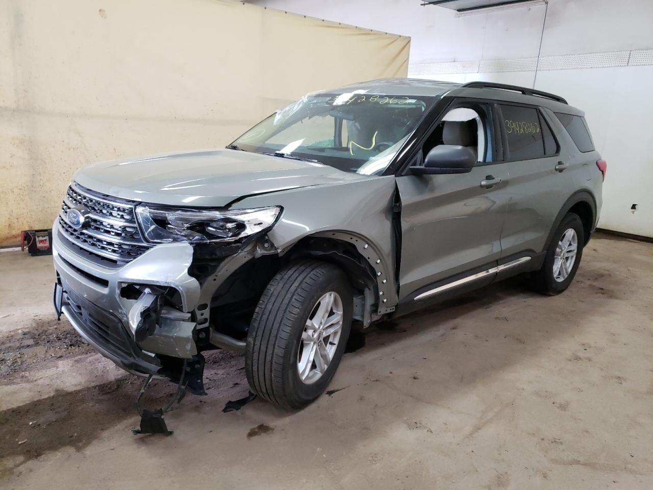 Photo 2 from auction – 2020 FORD EXPLORER X with VIN 1FMSK8DHXLGB92309