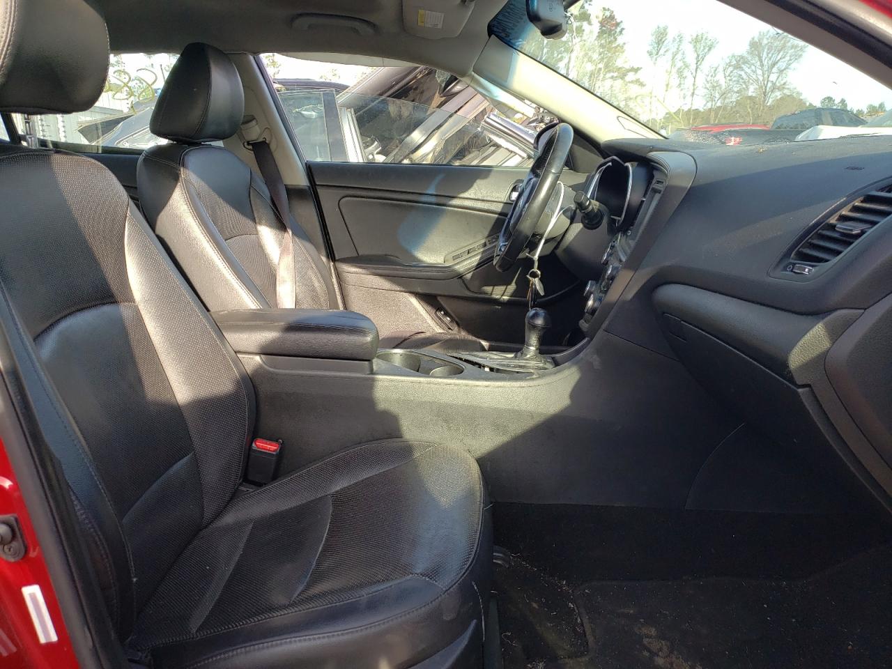 Photo 5 from auction – 2015 KIA OPTIMA SX with VIN 5XXGR4A64FG414100