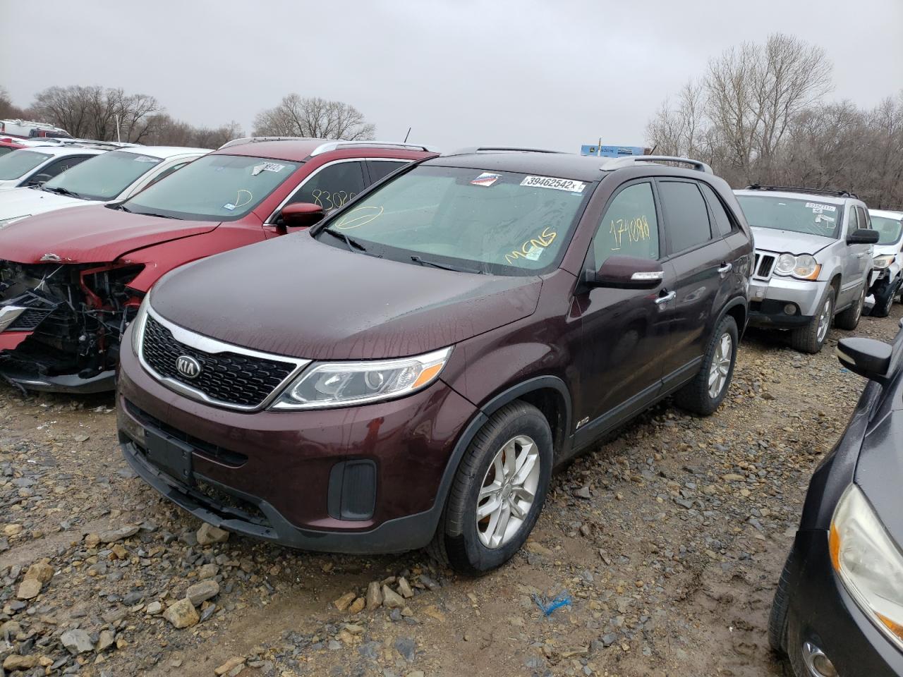 Photo 20 from auction – 2015 KIA SORENTO LX with VIN 5XYKTDA70FG602340