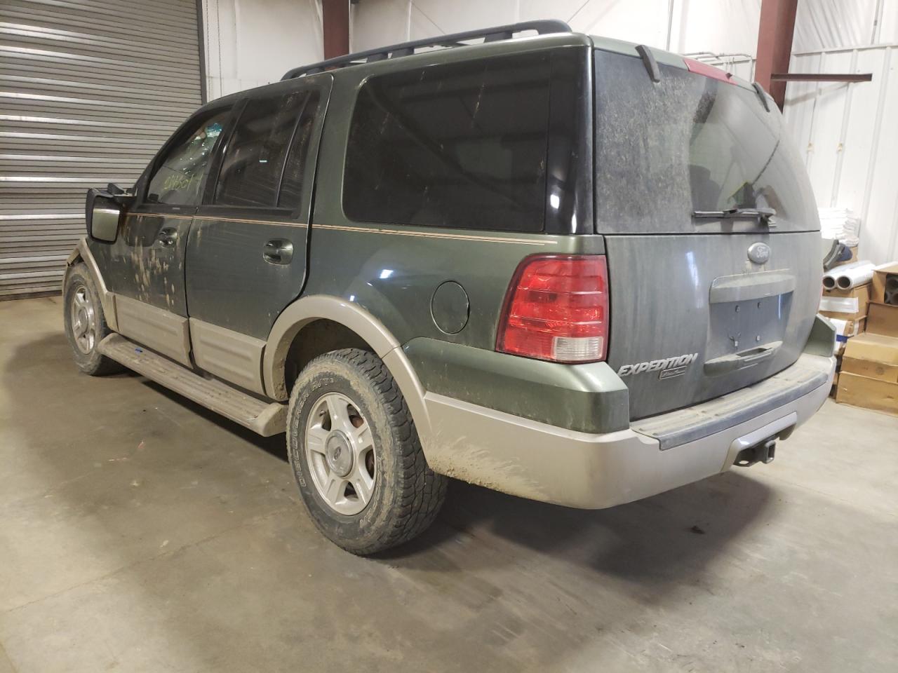 Photo 3 from auction – 2005 FORD EXPEDITION with VIN 1FMPU18575LA25049