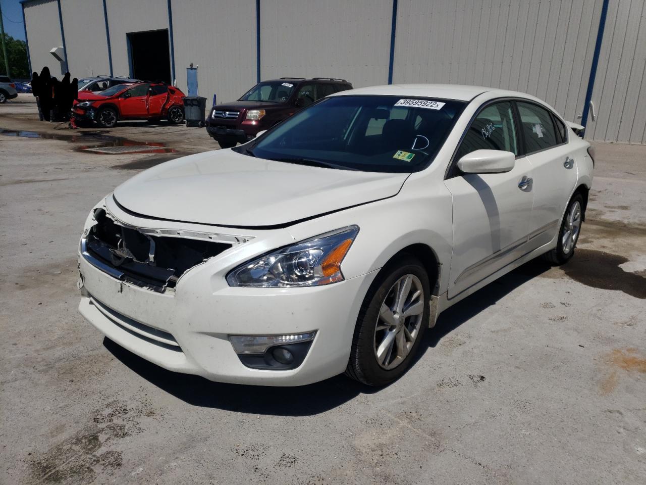 Photo 2 from auction – 2015 NISSAN ALTIMA 2.5 with VIN 1N4AL3AP5FC180825