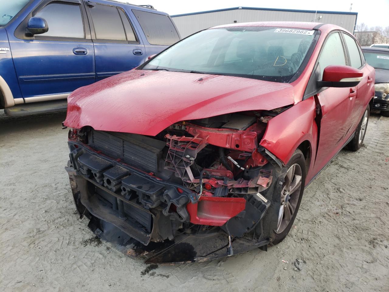 Photo 2 from auction – 2012 FORD FOCUS SE with VIN 1FAHP3F29CL300606