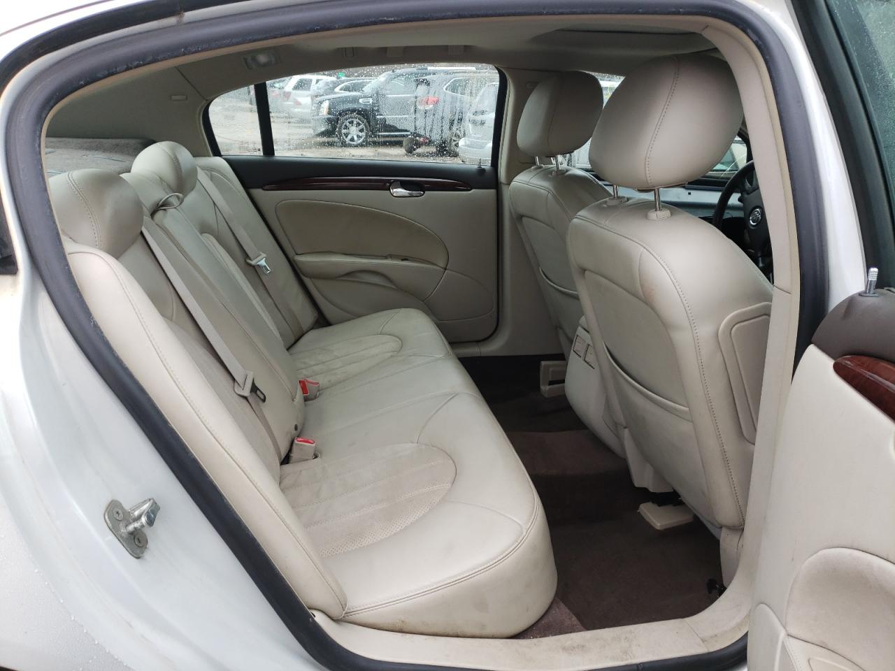 Photo 6 from auction – 2010 BUICK LUCERNE CX with VIN 1G4HD5EM0AU112853