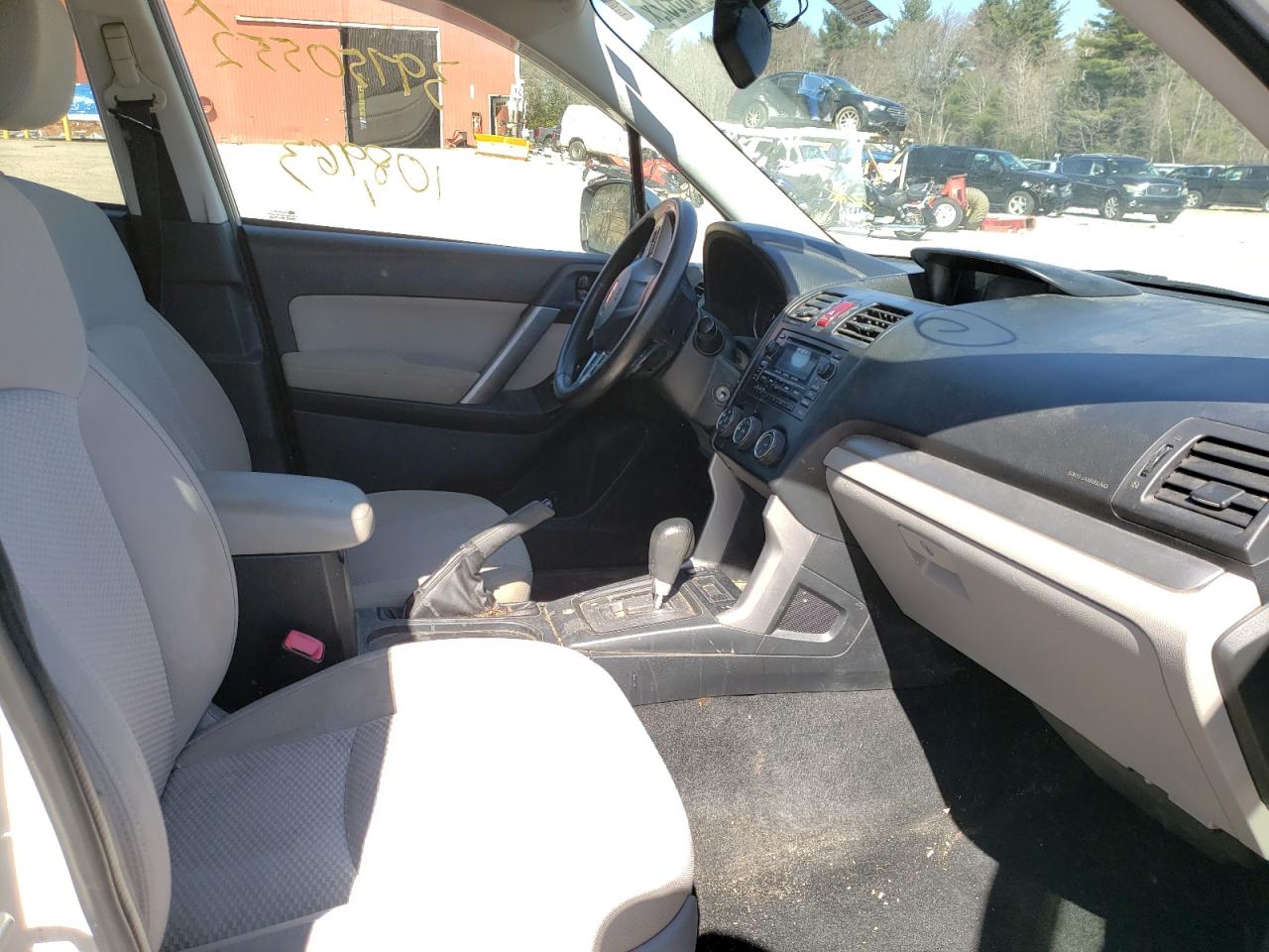 Photo 5 from auction – 2015 SUBARU FORESTER 2 with VIN JF2SJAFC8FH577951