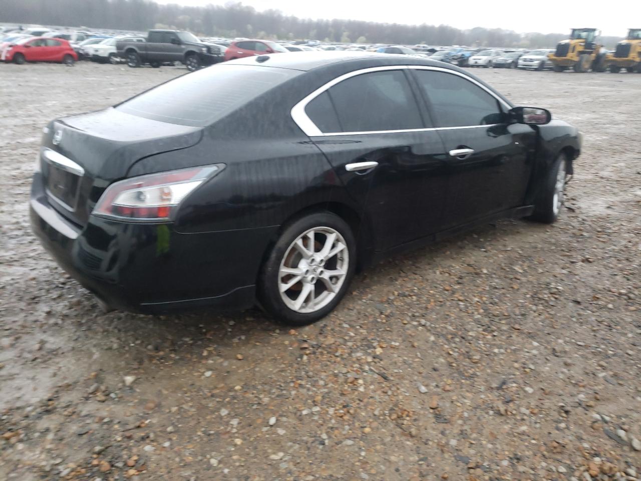 Photo 4 from auction – 2012 NISSAN MAXIMA S with VIN 1N4AA5AP9EC910056