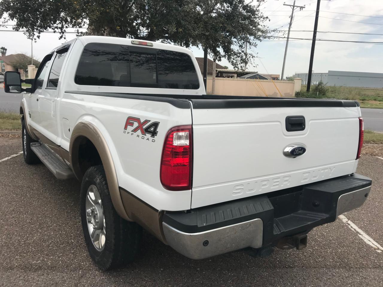 Photo 3 from auction – 2016 FORD F250 SUPER with VIN 1FT7W2BTXGEB58231