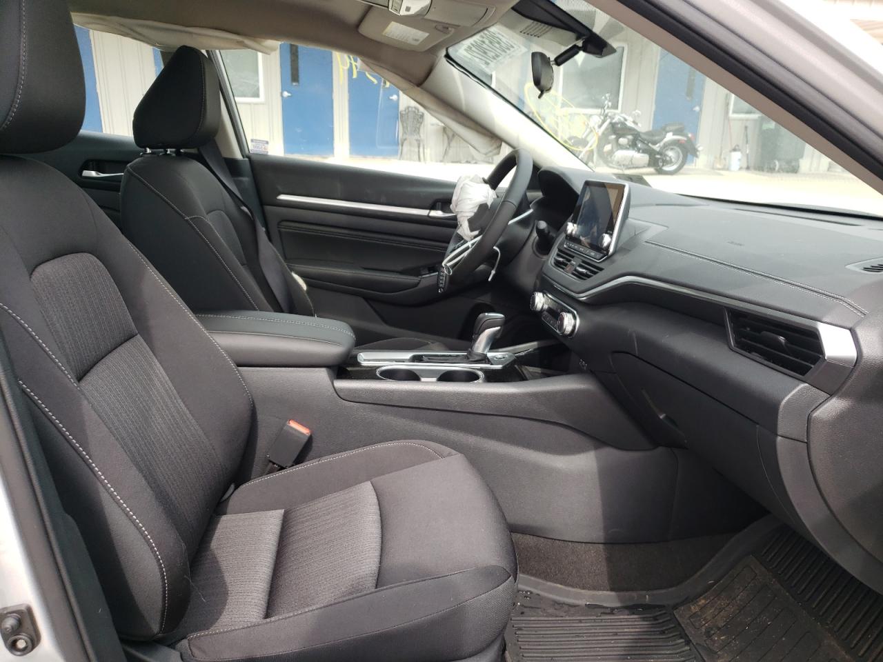 Photo 5 from auction – 2022 NISSAN ALTIMA with VIN 1N4BL4DW9NN337773