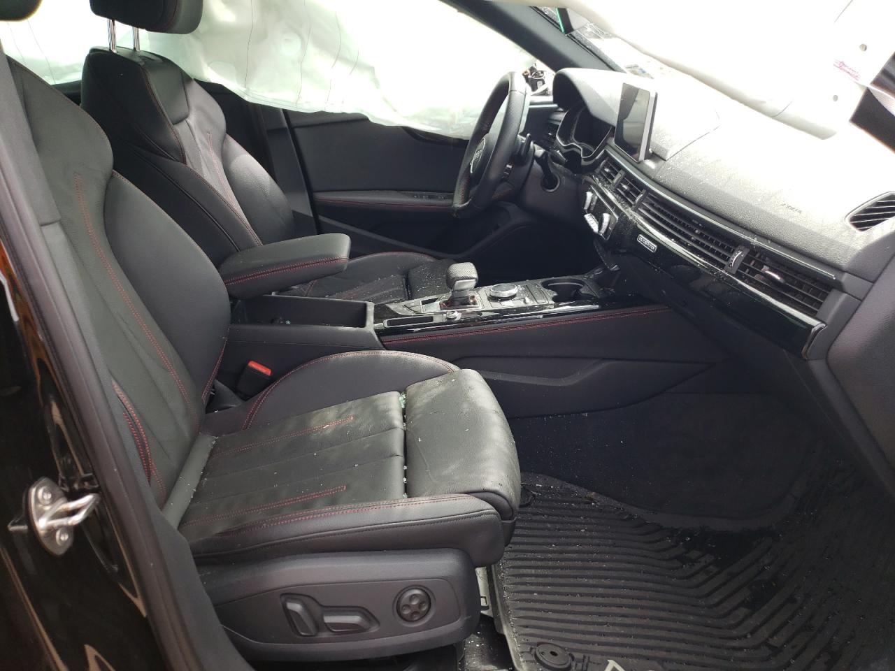Photo 5 from auction – 2019 AUDI A4 PREMIUM with VIN WAUENAF41KA015382
