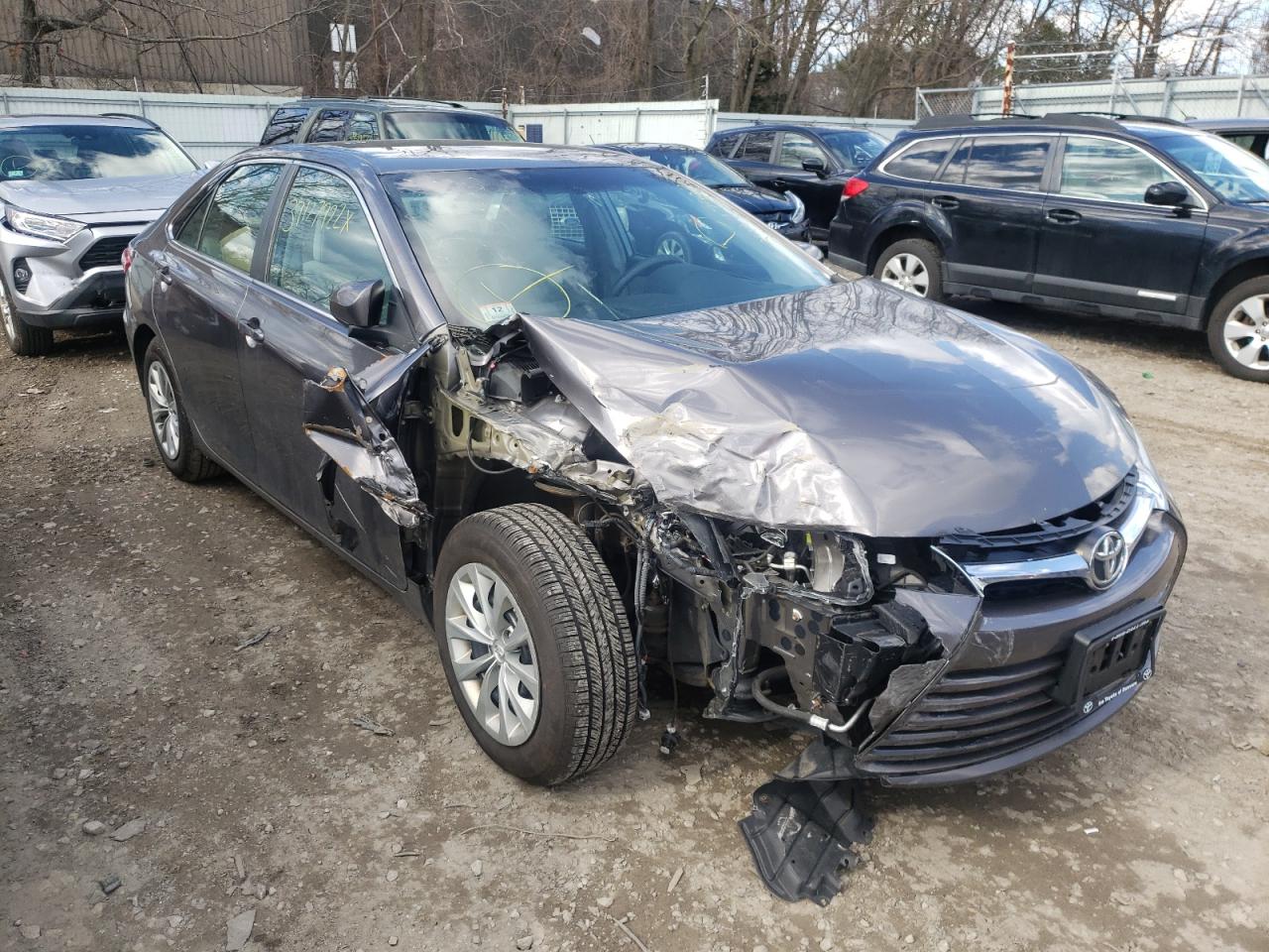 Photo 1 from auction – 2015 TOYOTA CAMRY LE with VIN 4T1BF1FK7FU484896