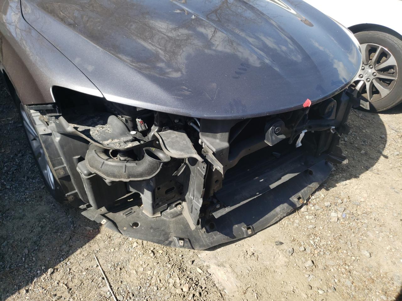 Photo 9 from auction – 2015 CHRYSLER 200 LIMITE with VIN 1C3CCCAB6FN725852