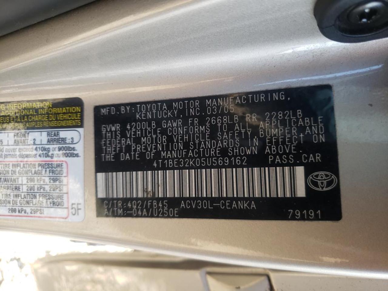 Photo 10 from auction – 2005 TOYOTA CAMRY LE with VIN 4T1BE32K05U569162