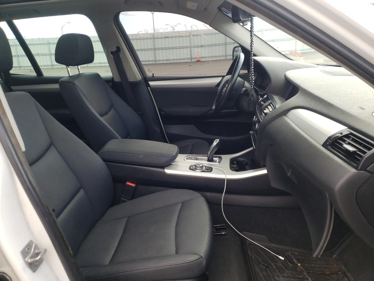 Photo 5 from auction – 2012 BMW X3 XDRIVE2 with VIN 5UXWX5C5XCL719333