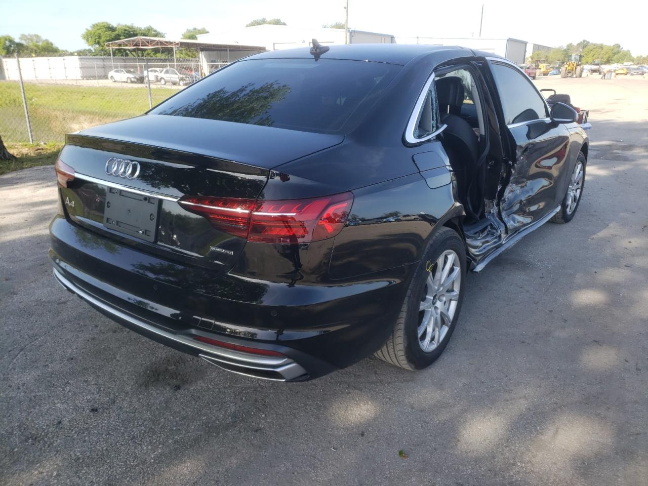 Photo 4 from auction – 2021 AUDI A4 PREMIUM with VIN WAUABAF48MN010571
