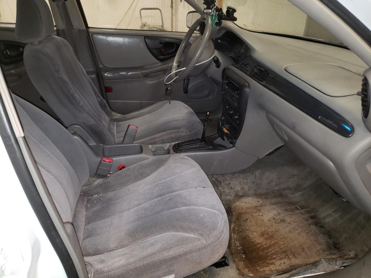 Photo 5 from auction – 2003 CHEVROLET MALIBU with VIN 1G1ND52J33M618822