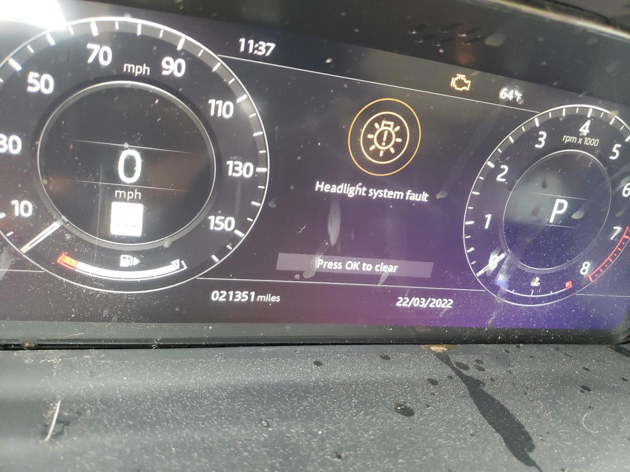 Photo 8 from auction – 2018 LAND ROVER RANGE ROVE with VIN SALWR2RVXJA413168