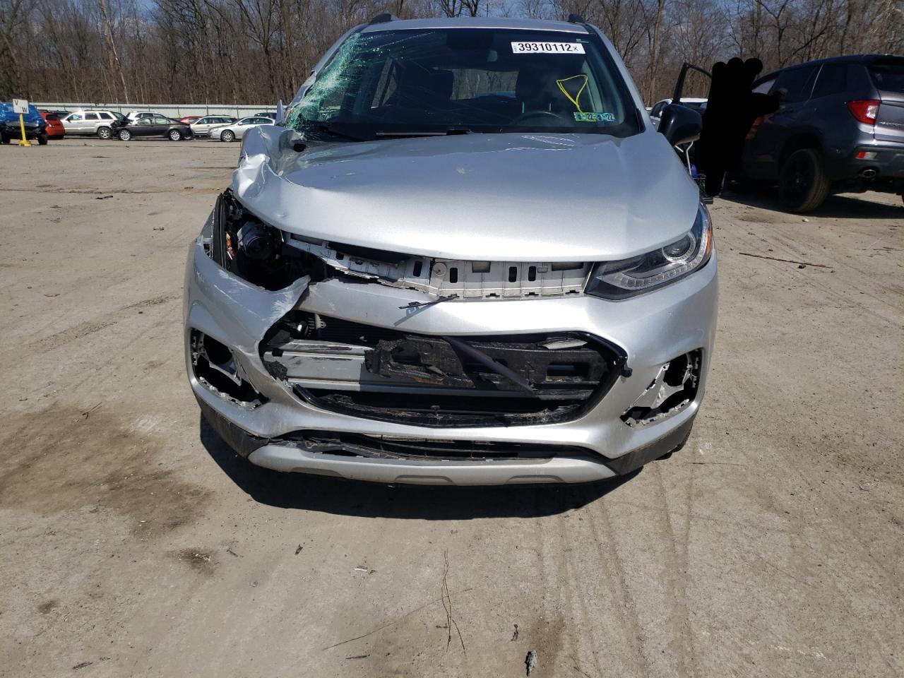 Photo 7 from auction – 2019 CHEVROLET TRAX 1LT with VIN 3GNCJPSB3KL347661
