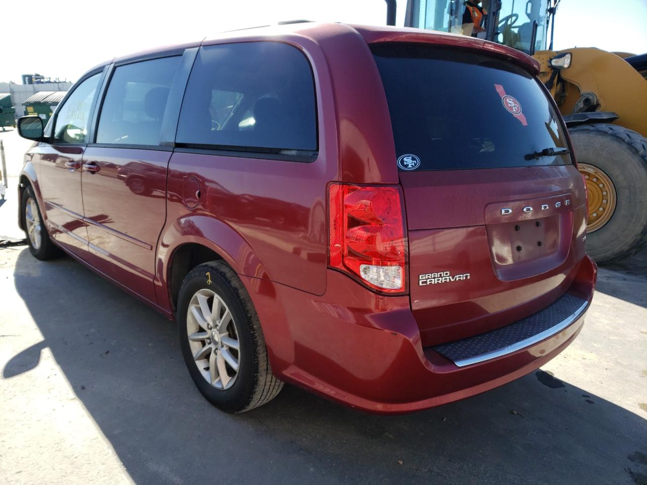 Photo 3 from auction – 2015 DODGE GRAND CARA with VIN 2C4RDGCG8FR528073