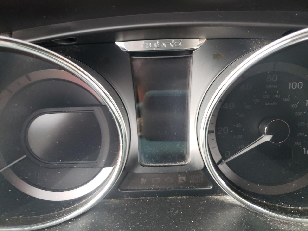Photo 8 from auction – 2013 HYUNDAI SONATA HYB with VIN KMHEC4A40DA101122