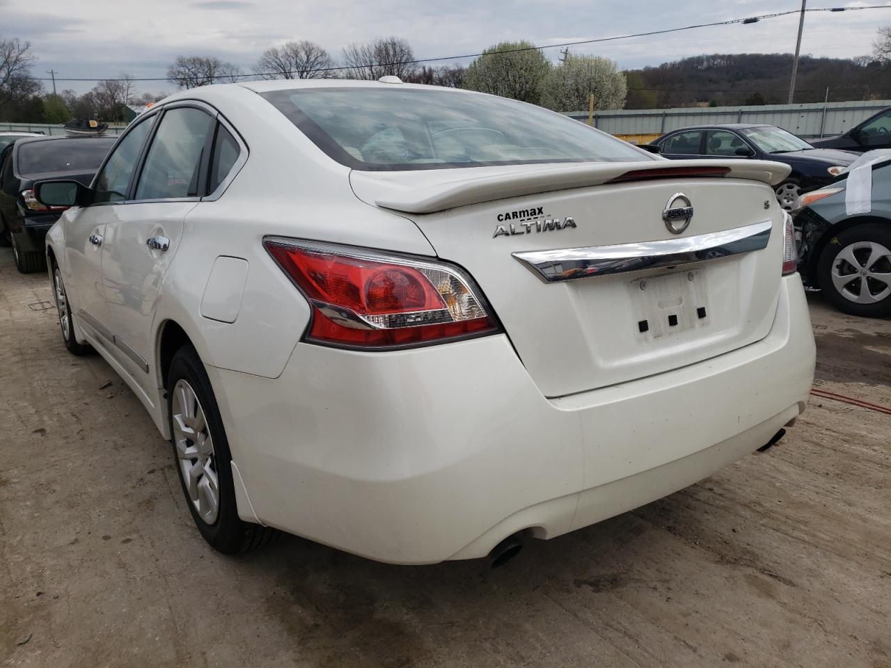 Photo 3 from auction – 2015 NISSAN ALTIMA 2.5 with VIN 1N4AL3AP0FC168758
