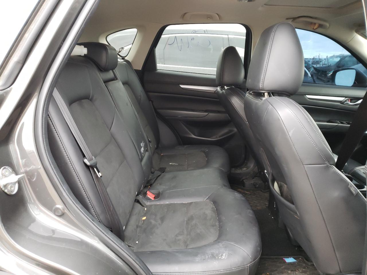 Photo 6 from auction – 2019 MAZDA CX-5 TOURI with VIN JM3KFBCM8K0693119