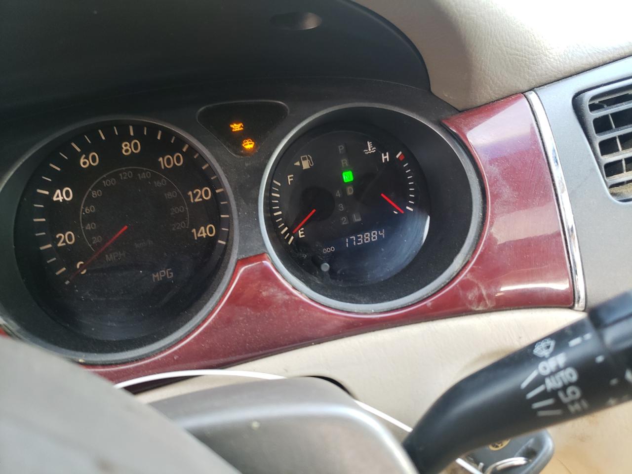 Photo 8 from auction – 2003 LEXUS ES 300 with VIN JTHBF30G530138996