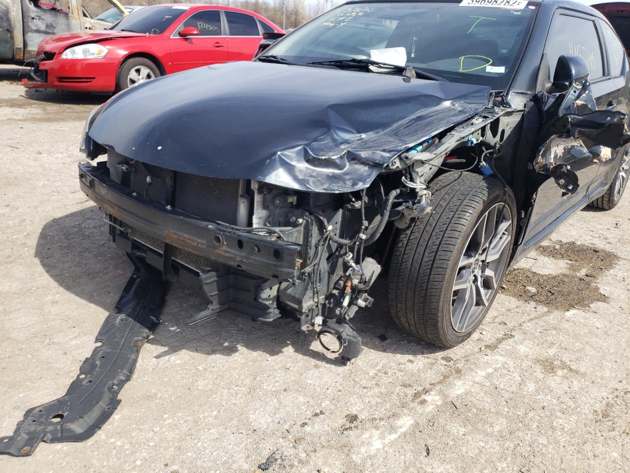 Photo 9 from auction – 2015 TOYOTA SCION TC with VIN JTKJF5C76FJ011251