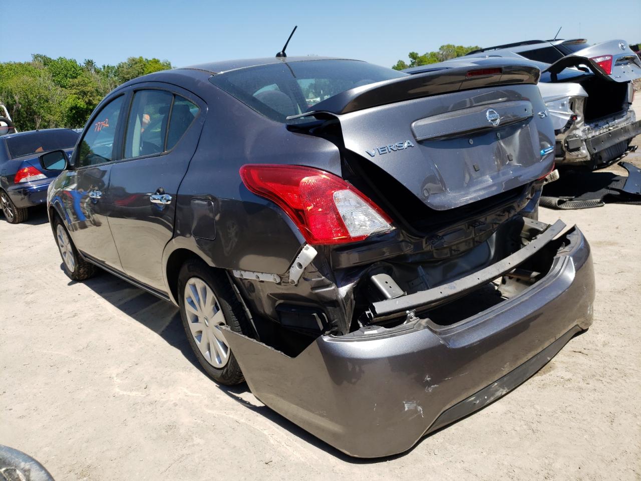 Photo 3 from auction – 2016 NISSAN VERSA S with VIN 3N1CN7APXGL807368