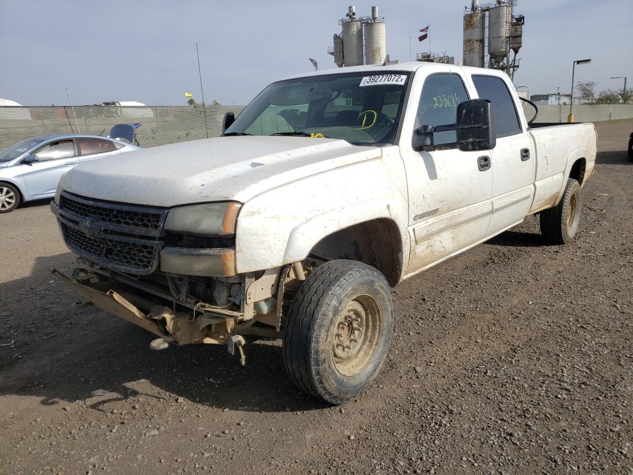 Photo 2 from auction – 2006 CHEVROLET SILVERADO with VIN 1GCHC23U46F268642