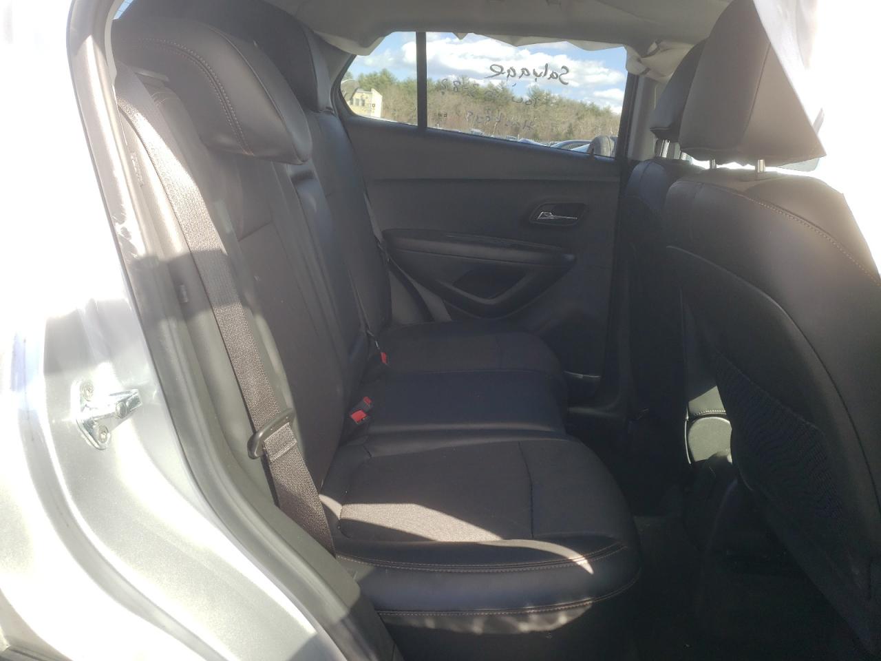 Photo 6 from auction – 2019 CHEVROLET TRAX 1LT with VIN KL7CJPSB5KB926920