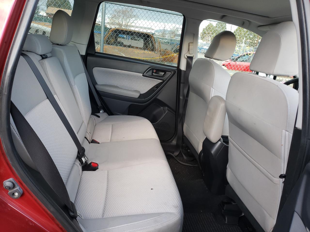Photo 6 from auction – 2017 SUBARU FORESTER 2 with VIN JF2SJAEC6HH433898