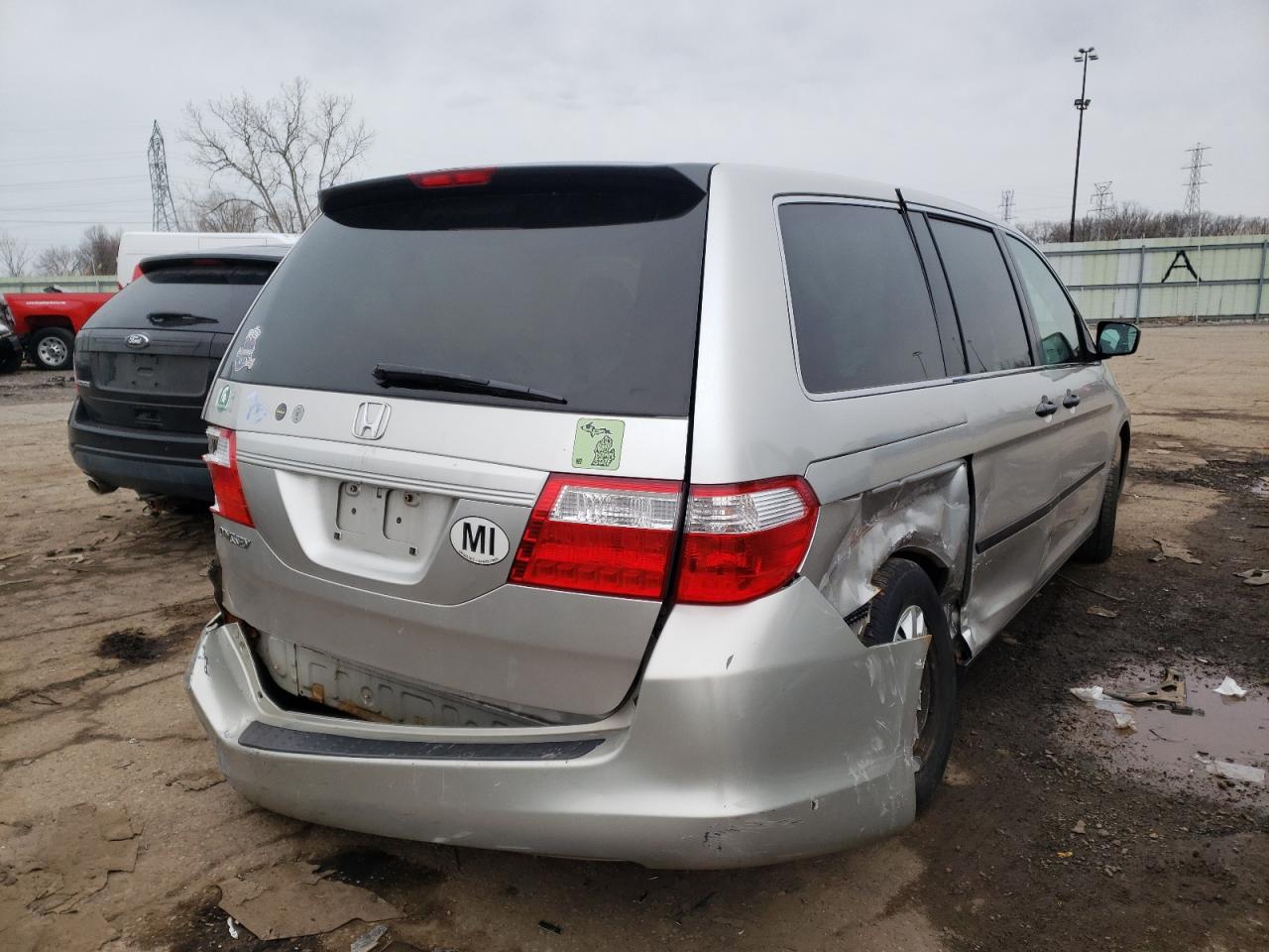 Photo 4 from auction – 2007 HONDA ODYSSEY LX with VIN 5FNRL38247B117341