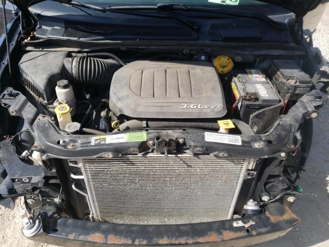 Photo 7 from auction – 2014 CHRYSLER TOWN & COU with VIN 2C4RC1BG9ER358273