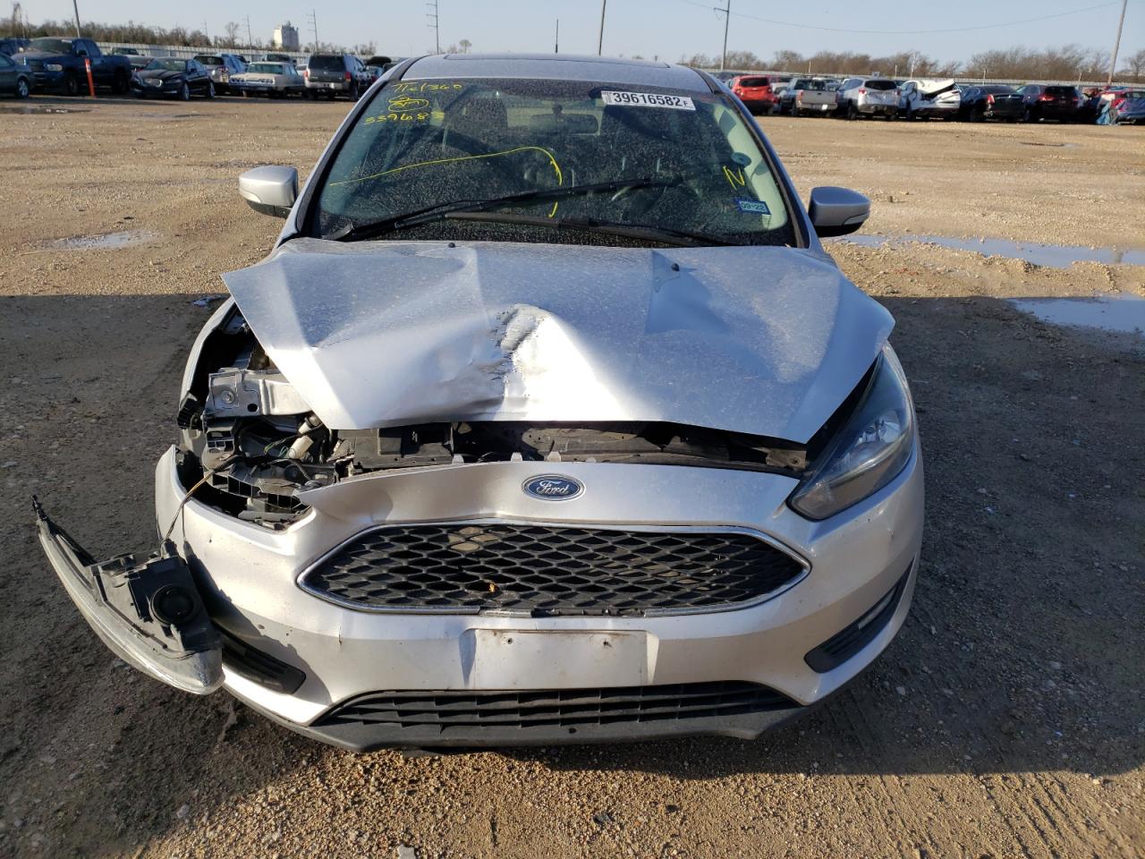 Photo 9 from auction – 2016 FORD FOCUS SE with VIN 1FADP3K2XGL339683