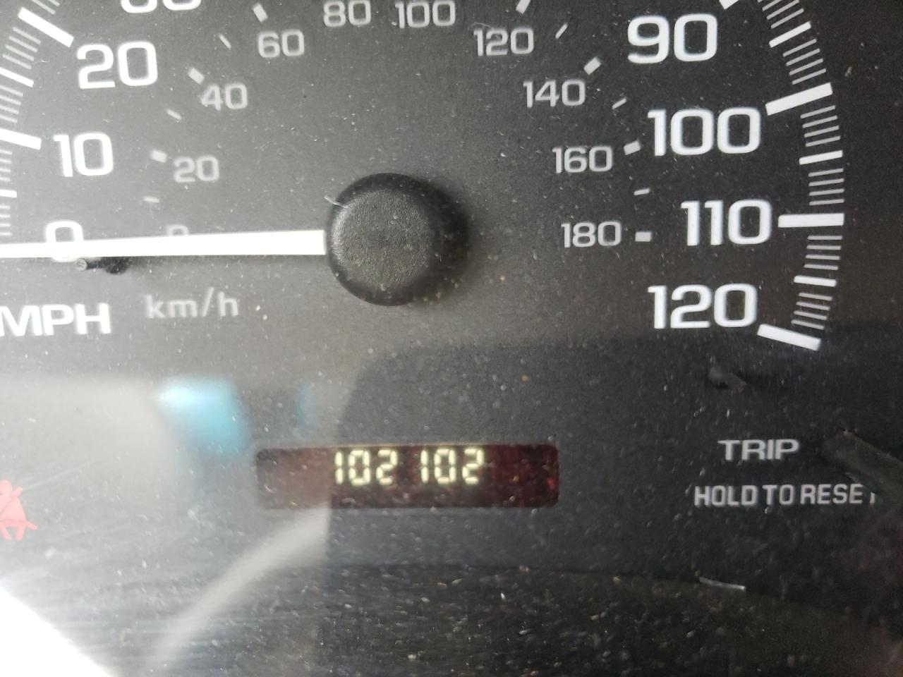 Photo 8 from auction – 2004 CHEVROLET MALIBU with VIN 1G1ND52F44M600116