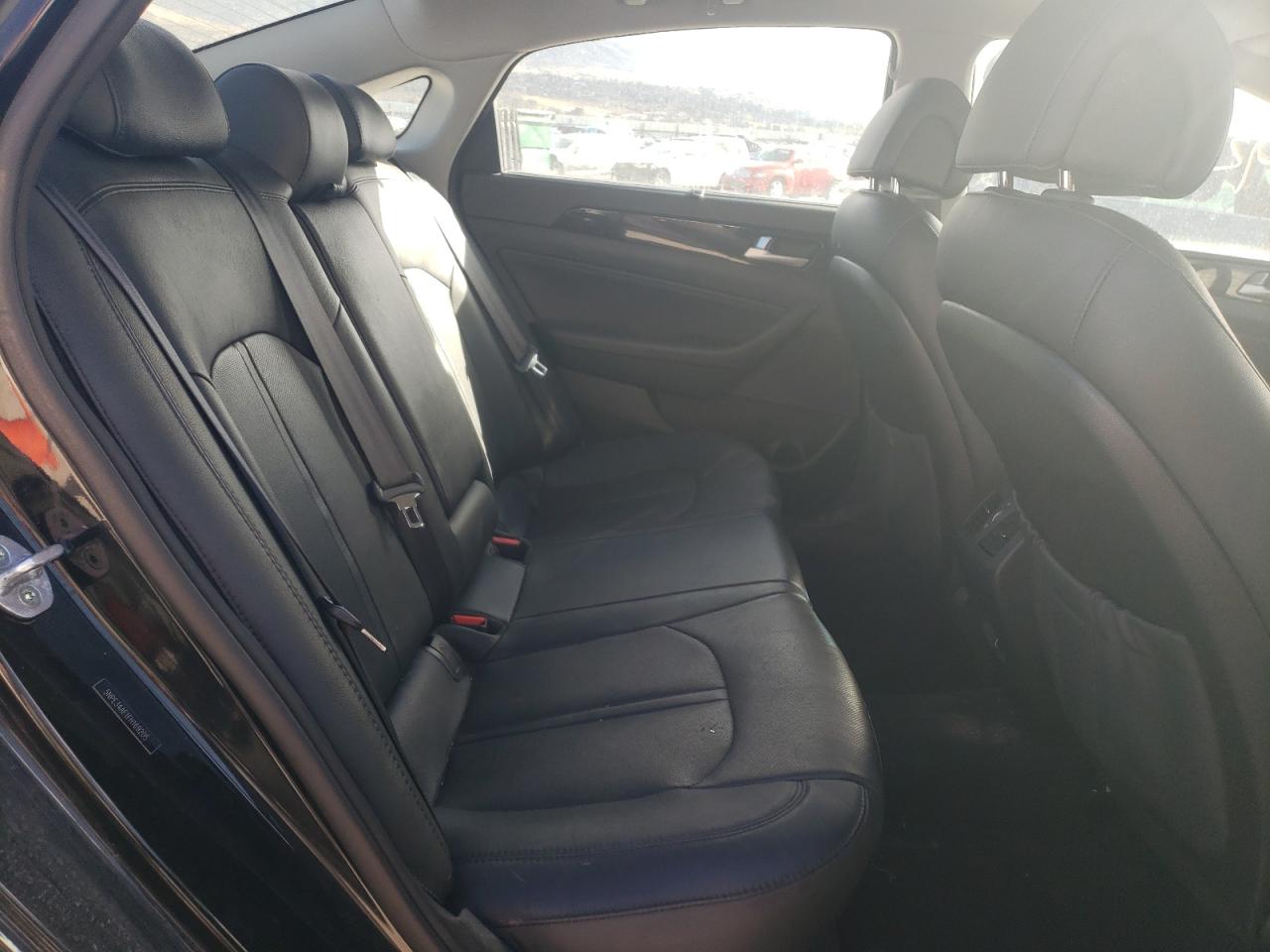 Photo 6 from auction – 2015 HYUNDAI SONATA SPO with VIN 5NPE34AF1FH169205