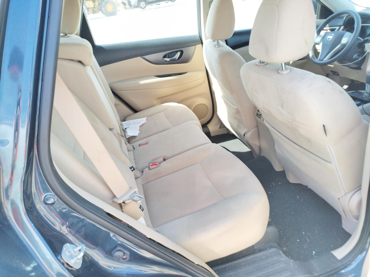 Photo 6 from auction – 2016 NISSAN ROGUE S with VIN JN8AT2MV7GW154021