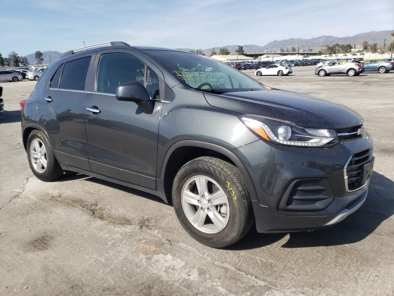 CHEVROLET TRAX 1LT 2018 with VIN KL7CJLSB4JB666193 - Photo from auction