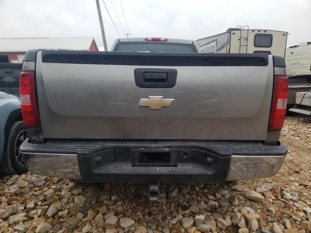 Photo 6 from auction – 2007 CHEVROLET SILVERADO with VIN 1GCEC14C47Z562271