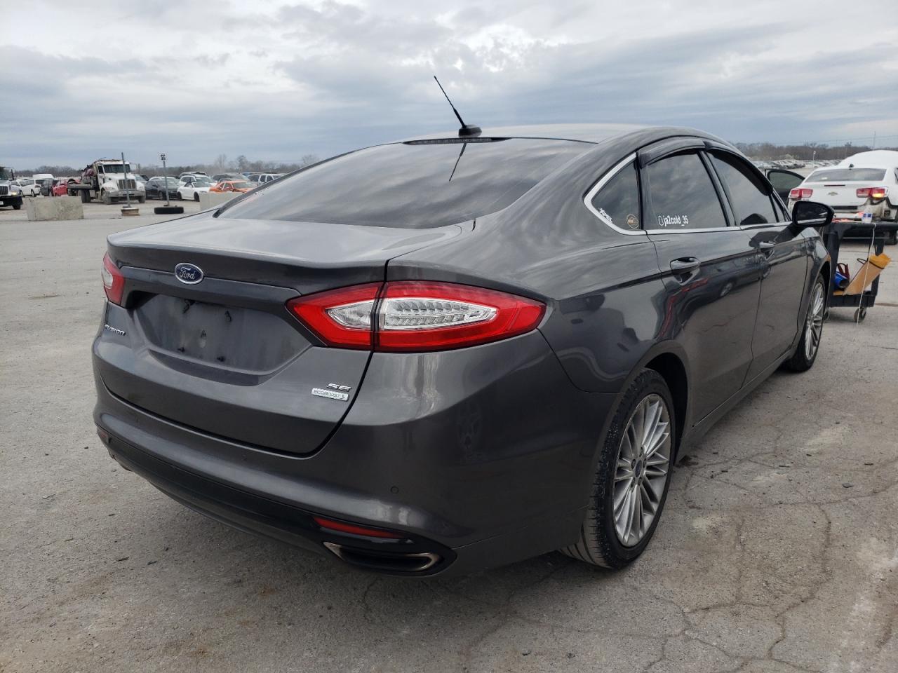 Photo 4 from auction – 2016 FORD FUSION SE with VIN 3FA6P0H97GR338021