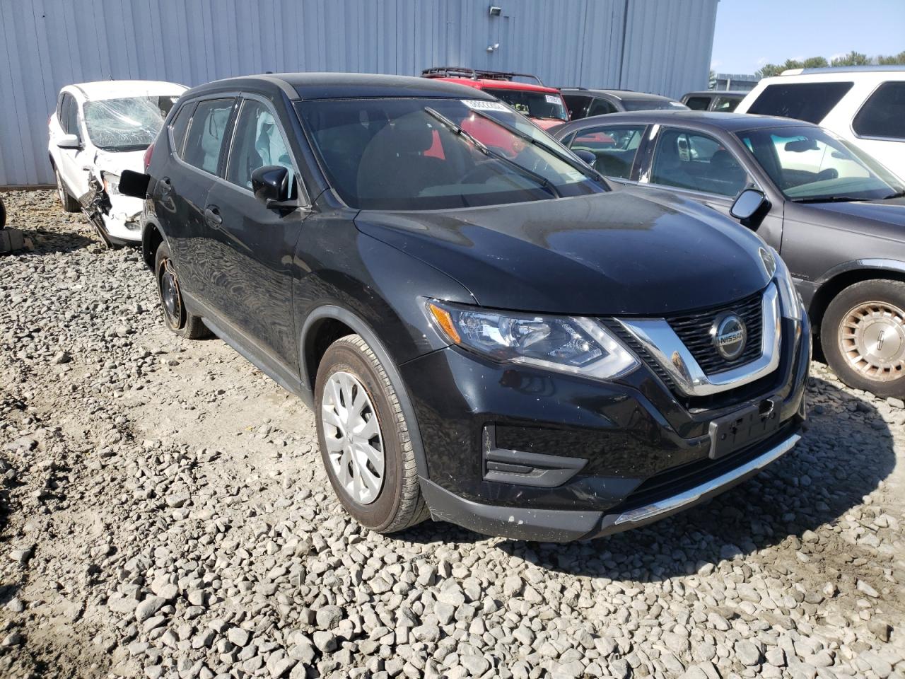 NISSAN ROGUE S 2018 with VIN KNMAT2MVXJP513522 - Photo from auction