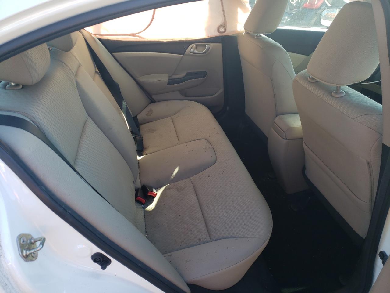 Photo 6 from auction – 2015 HONDA CIVIC SE with VIN 19XFB2F76FE240996