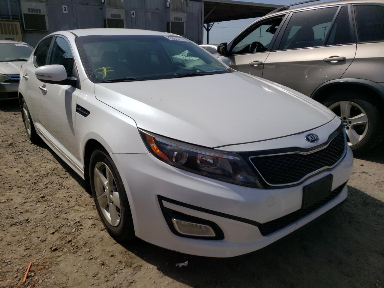 KIA OPTIMA LX 2015 with VIN KNAGM4A74F5650755 - Photo from auction