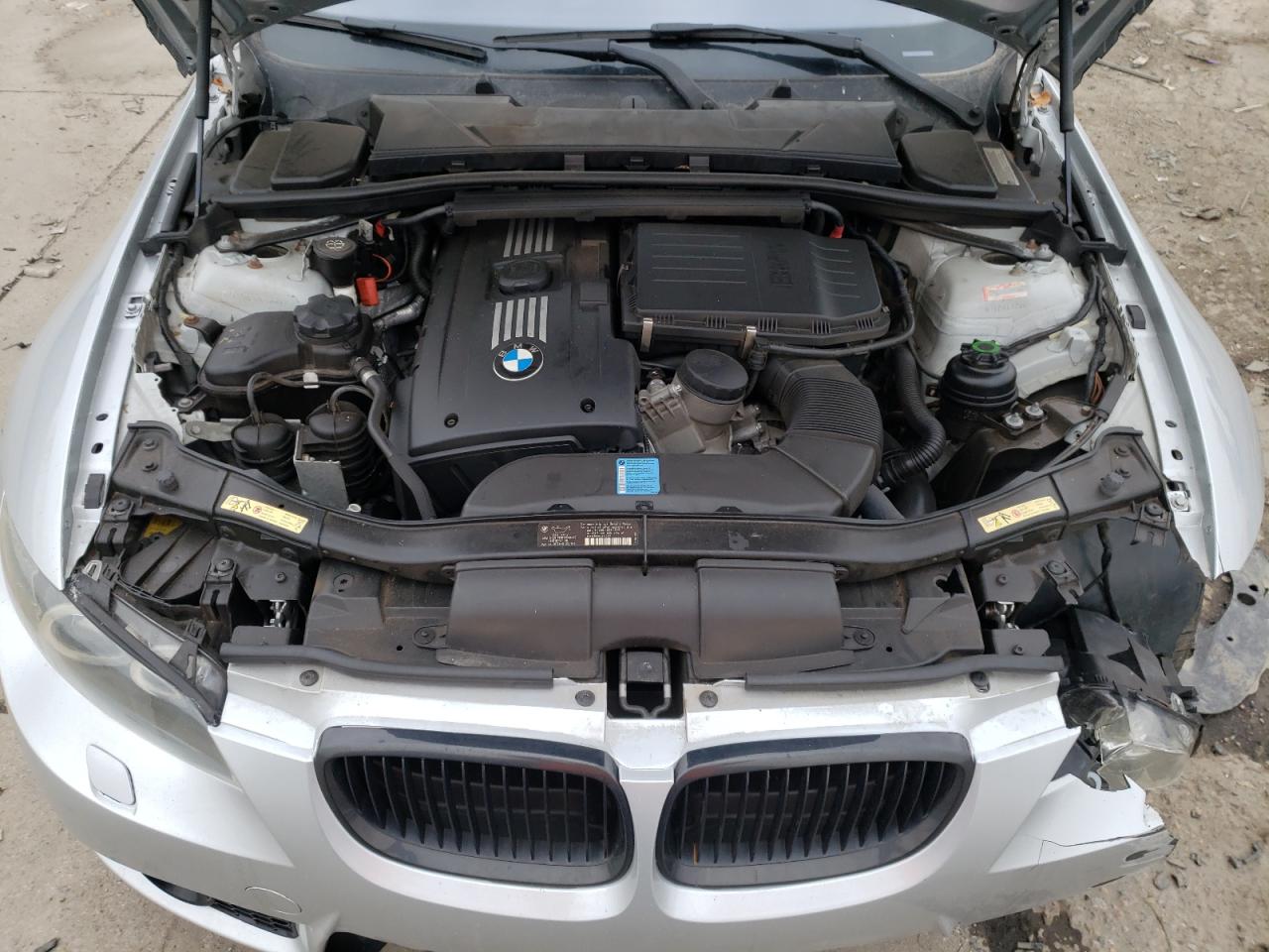 Photo 7 from auction – 2010 BMW 335 XI with VIN WBAWC7C57AE271334