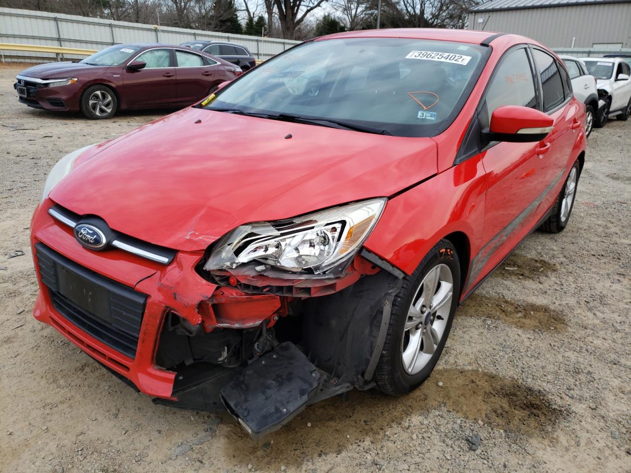 Photo 2 from auction – 2014 FORD FOCUS with VIN 1FADP3K2XEL167524