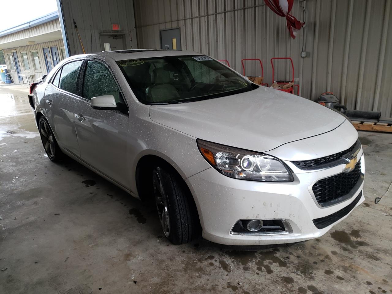 Photo 1 from auction – 2015 CHEVROLET MALIBU with VIN 1G11G5SX0FF300871