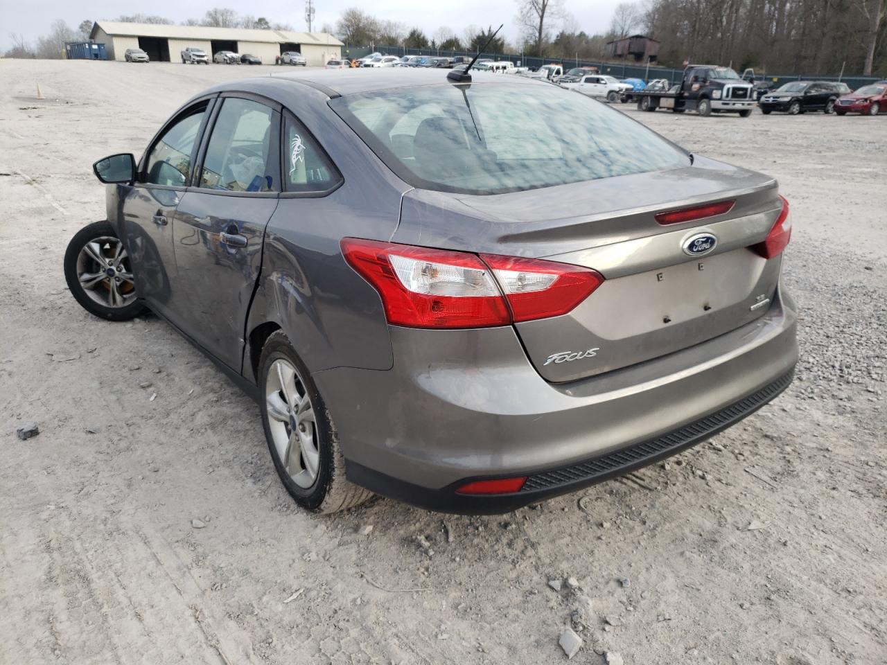 Photo 14 from auction – 2013 FORD FOCUS SE with VIN 1FADP3F29DL299876