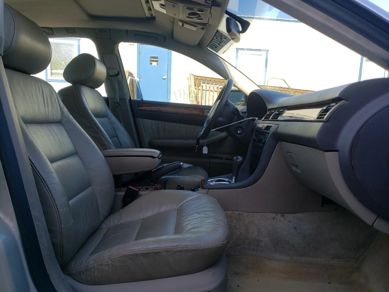 Photo 5 from auction – 2000 AUDI A6 4.2 QUA with VIN WAUZL54BXYN000610