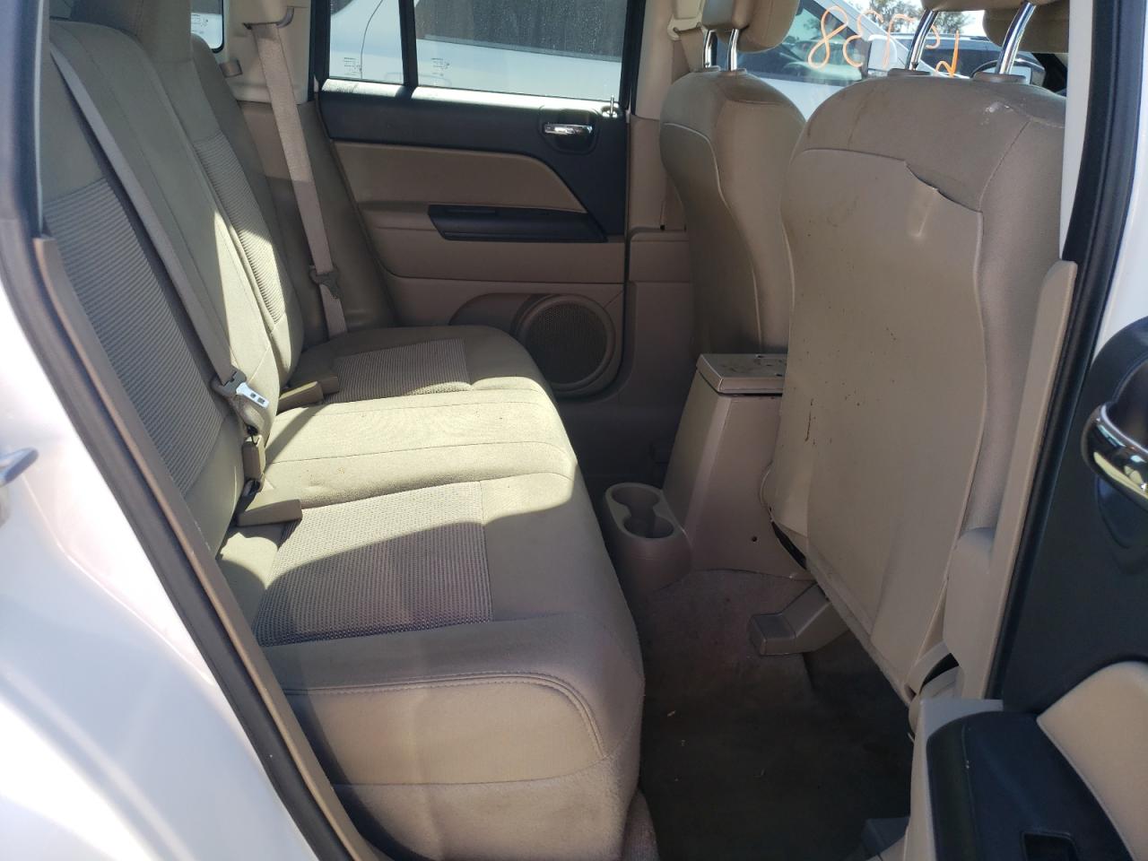 Photo 6 from auction – 2015 JEEP COMPASS SP with VIN 1C4NJCBA6FD436802